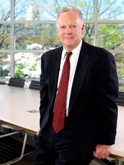 Dean Thomas