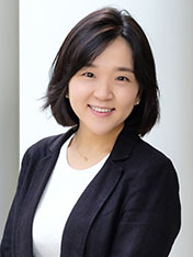 Min Young Yoon