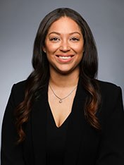 Portrait of Simone Ray.